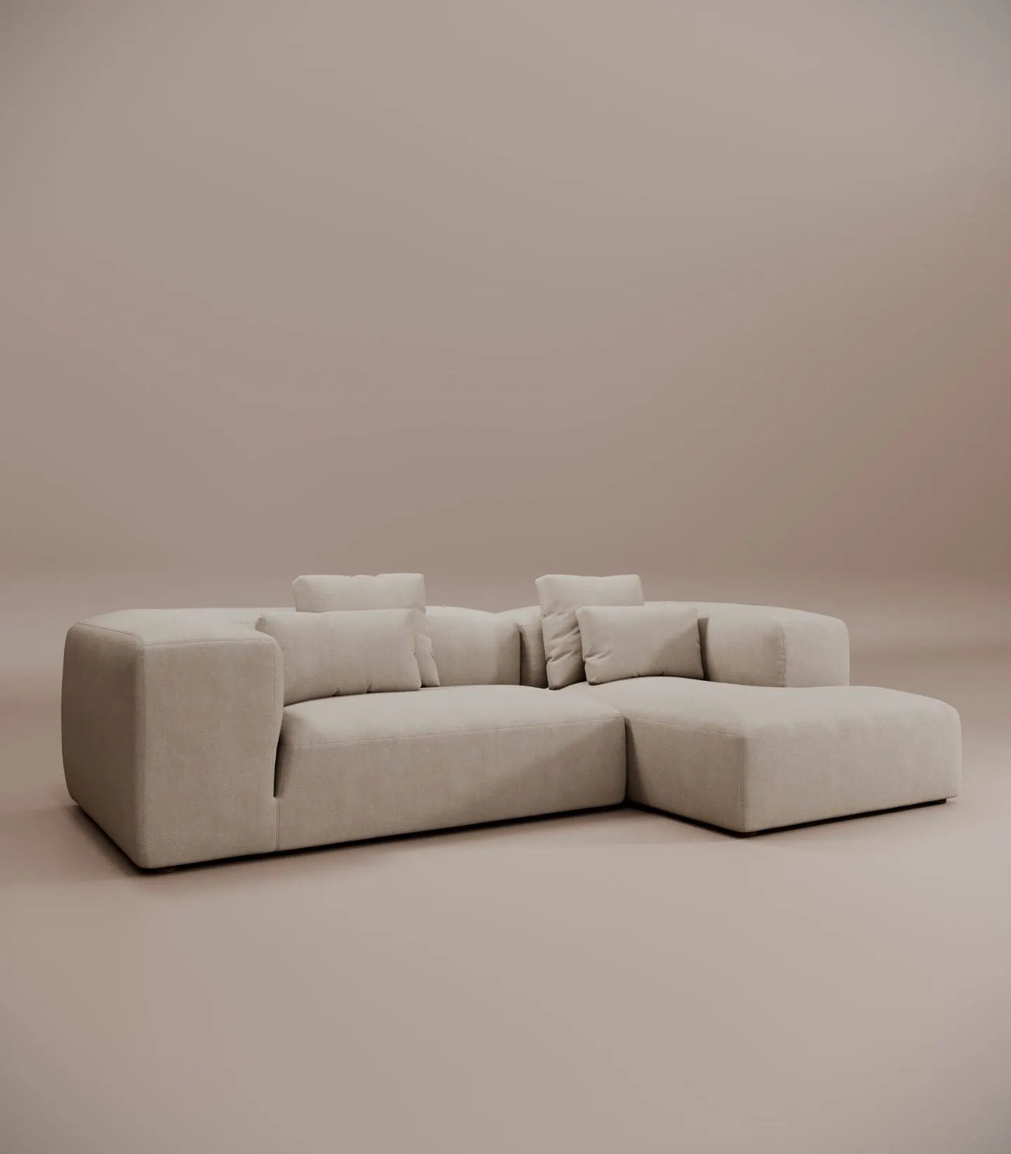 Sofa-chaise-longue-pequena-2-brazos-beige-caramelo-lateral-Atemporal-Comodo-Diseño